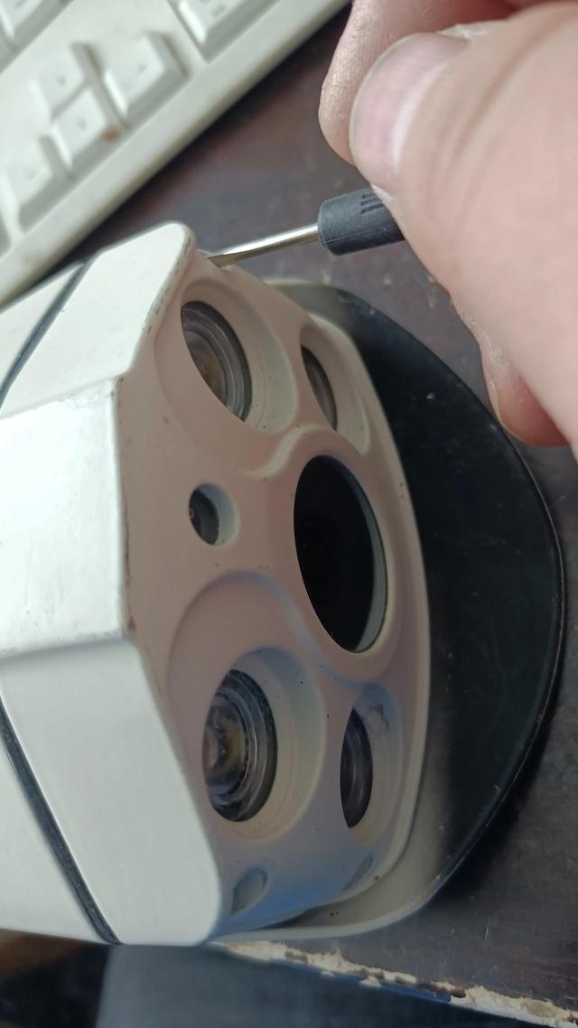 一台百元的监控摄像头坏了如何让它起死回生-第4张图片-深圳弱电安装公司|深圳弱电安装工程|深圳弱电系统集成-【众番科技】